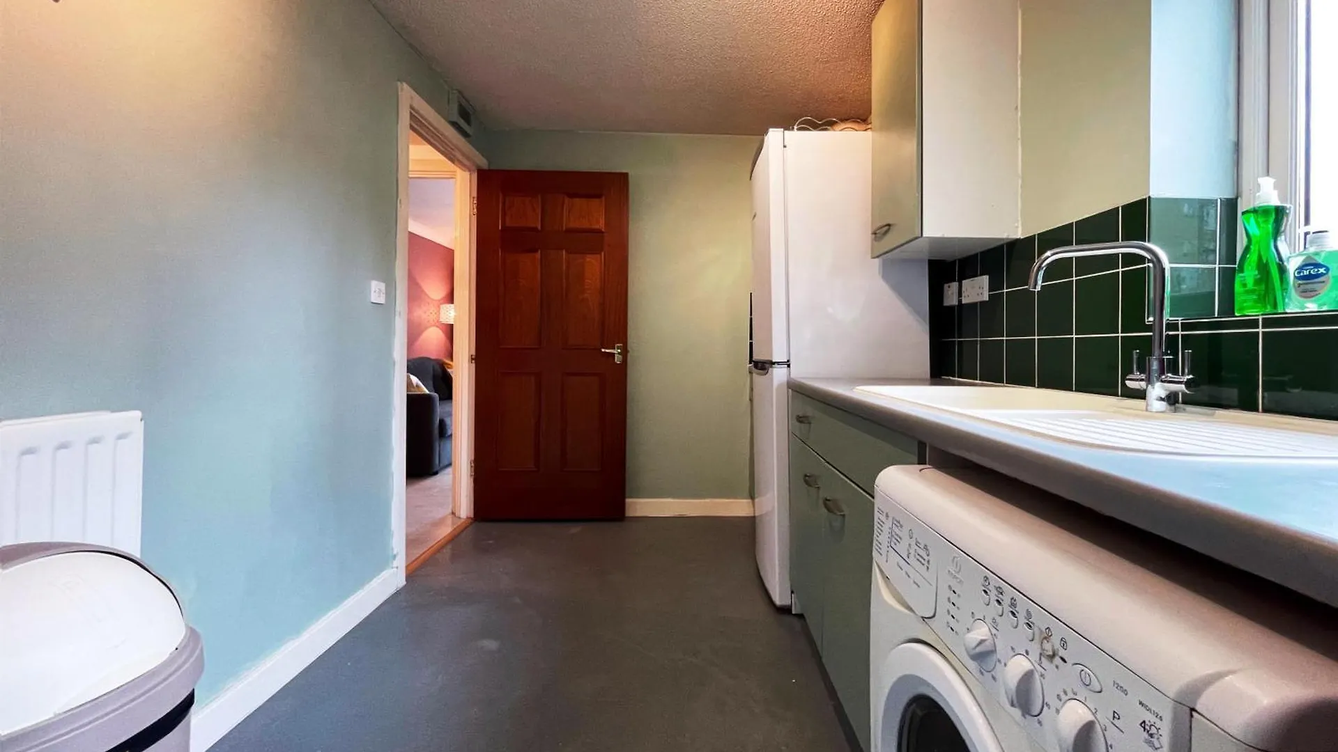 Rebecca Place At Whitechapel - 2 Double Beds, 1 Sofa Bed, Max 5 People London